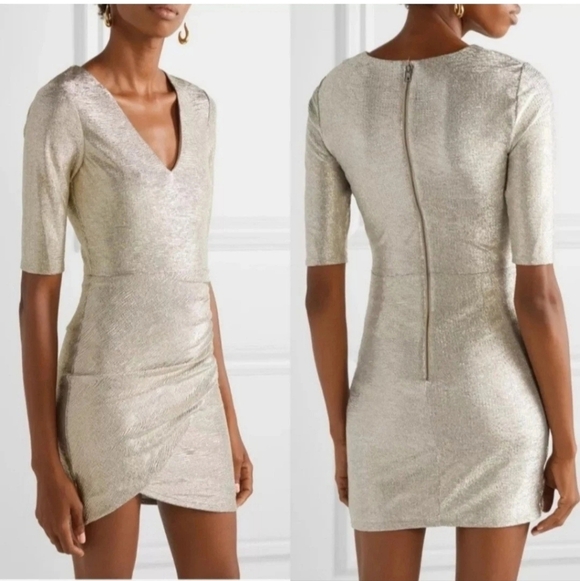 Alice + Olivia Dresses & Skirts - Alice + Olivia Judy dress with metallic  V-Neck Mini Dress 0 New without tags.